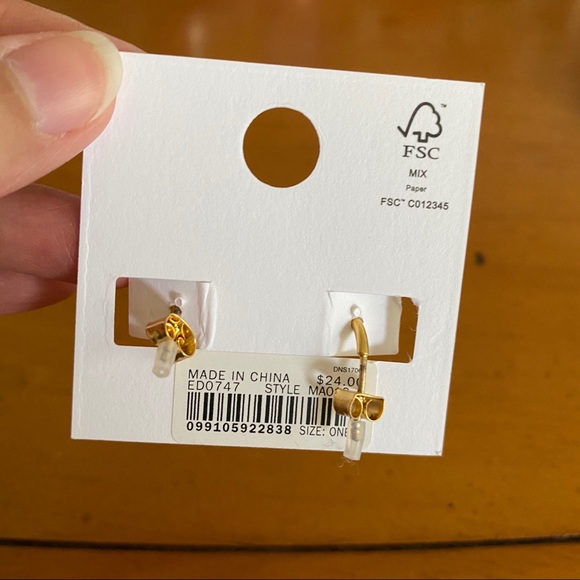 NWT madewell starfish hoop earrings - Picture 3 of 3